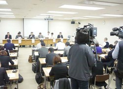 国立がん研究センター会見20110124.jpg